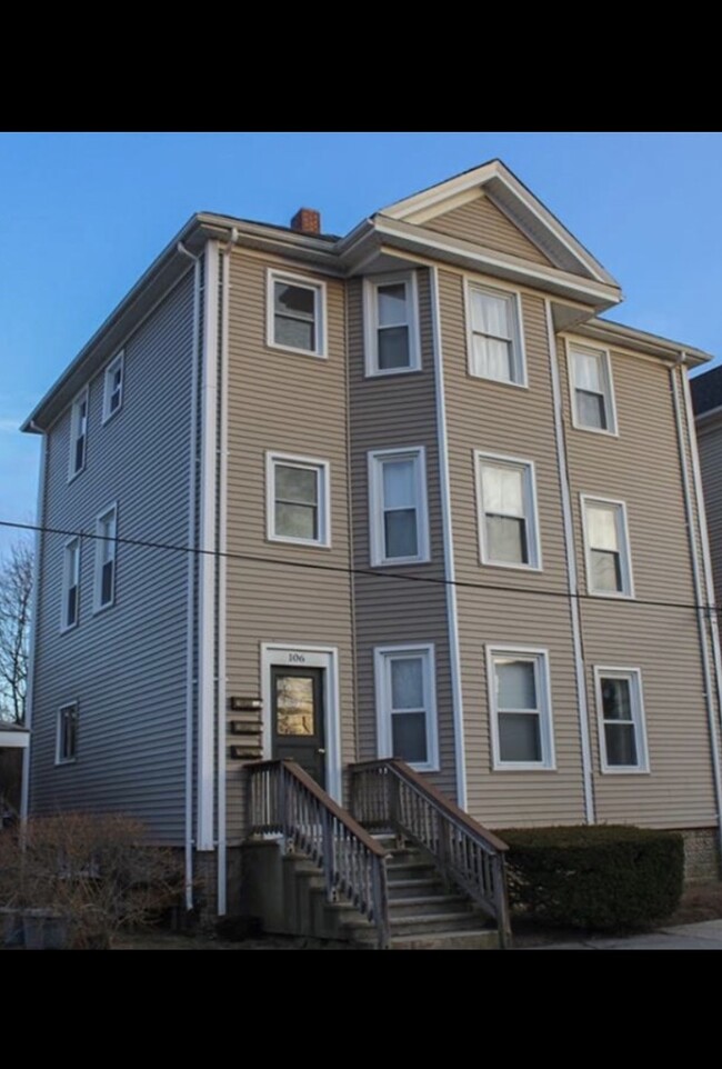 Building Photo - 106 Cutler St