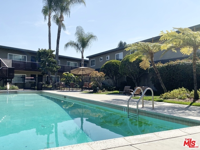 Foto principal - 1321 S Vine Ave