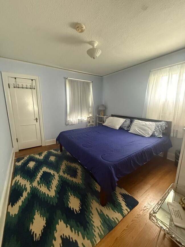 Foto del edificio - 3714 Staunton Ave SE