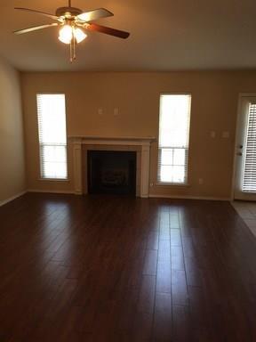 Building Photo - 7720 Parkview Dr