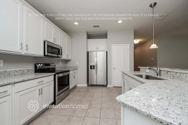 Building Photo - 1045 Hermosa Way