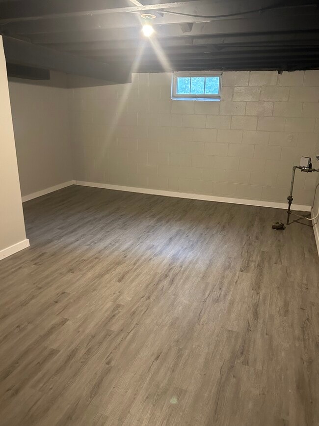 Foto del edificio - 8121 W Glen Ave