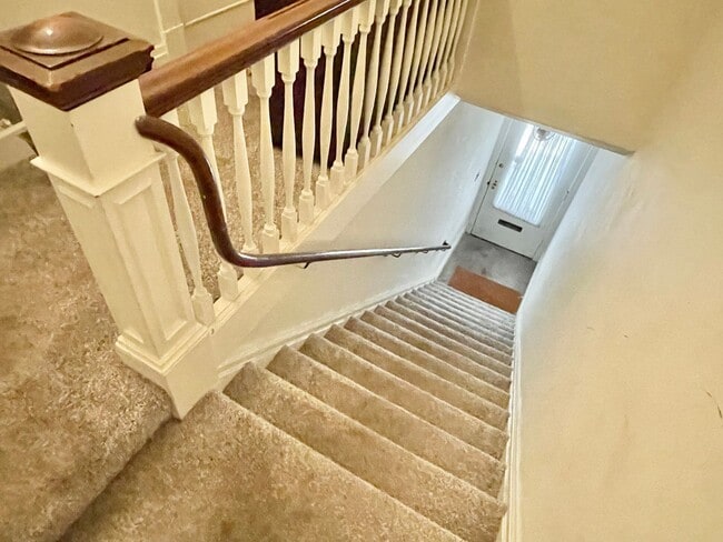 Photo - Charming Lower Nob Hill 1BR/1BA! Laundry! ... Apartment