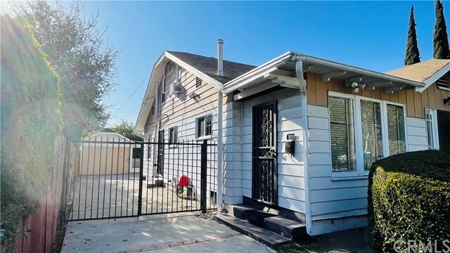 Building Photo - 2227 El Sereno Ave