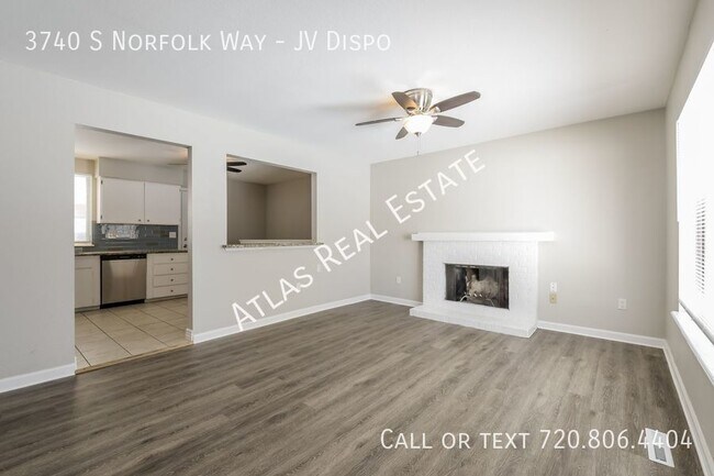 Building Photo - Charming 4 bedroom 3 bath home located in ...