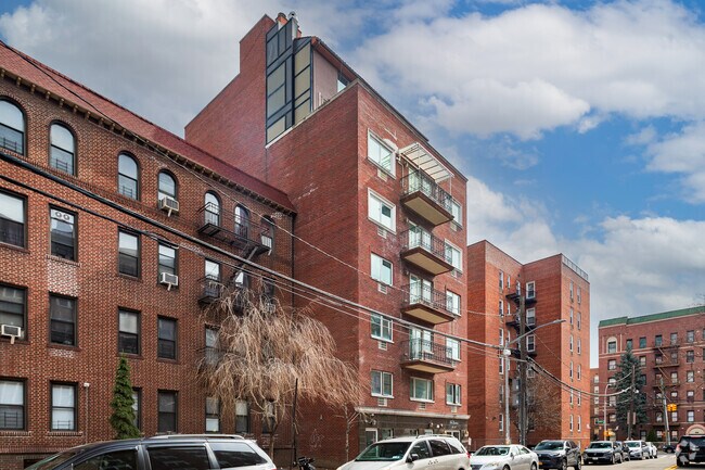 Foto del edificio - The Gardena