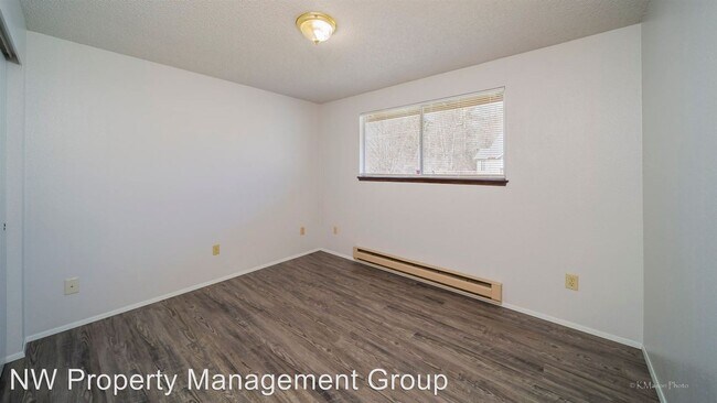 Foto del edificio - 10026 30th St NE