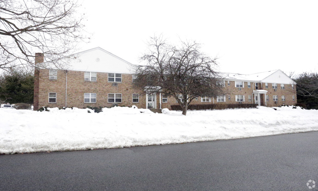 Primary Photo - Dover Garden Apartments