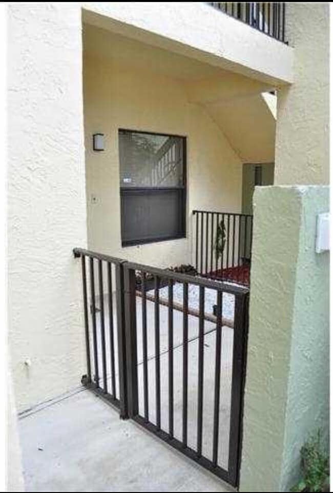 Foto del edificio - 4409 NW 22nd Rd