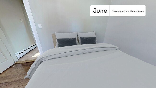 Foto del edificio - Room in Shared 6 bed/2 bath home