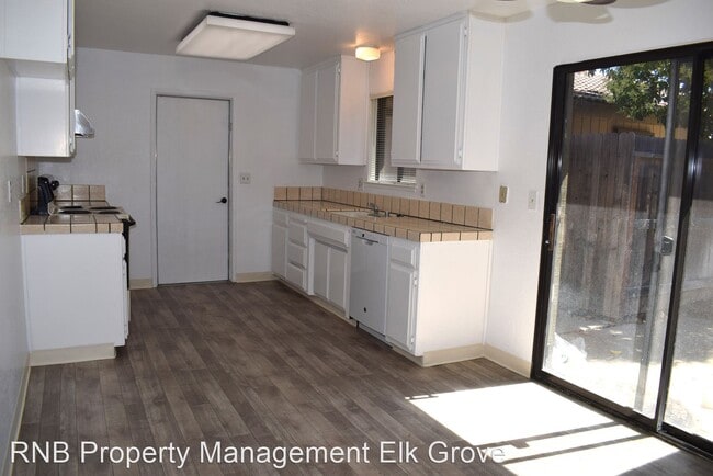 Building Photo - 2 br, 2 bath House - 9501 Emerald Vista Dr