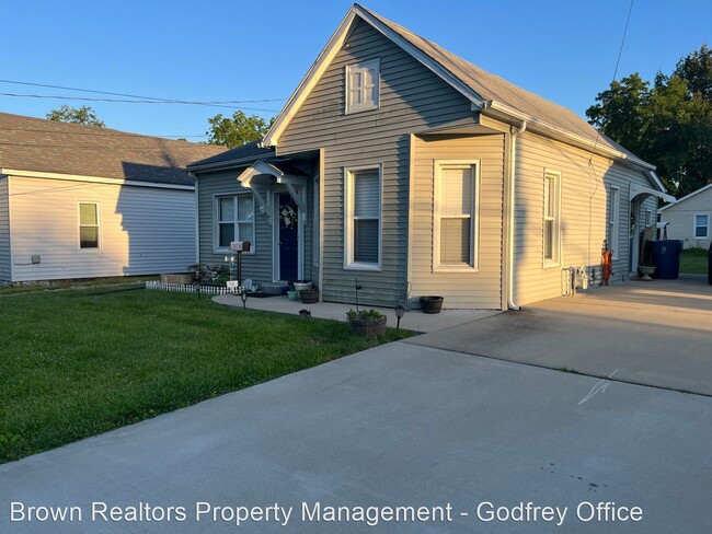 Building Photo - 2 br, 1 bath House - 5 W Delmar