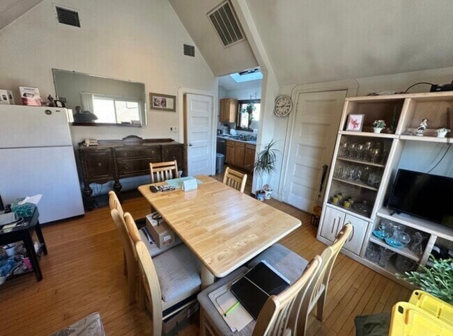 Foto del edificio - 147 Willow Ave