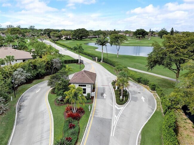 Foto del edificio - 9278 Vista Del Lago
