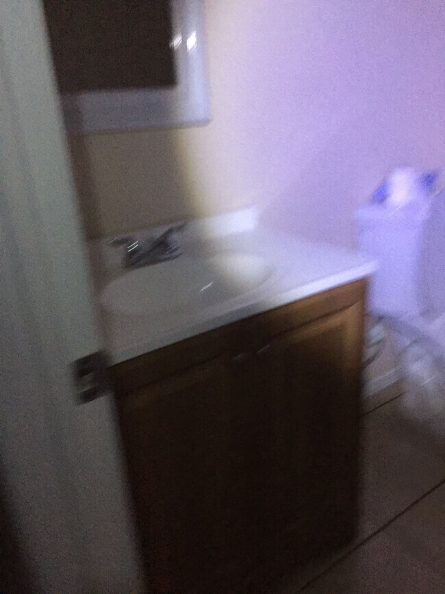 Foto del edificio - 909 E Jefferson St