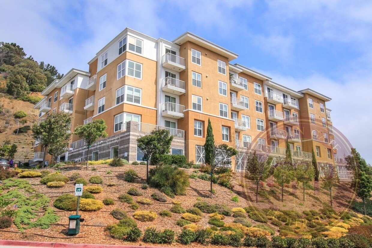 Primary Photo - Candlestick Point - 2 BR, 2 BA Condo 1,166...