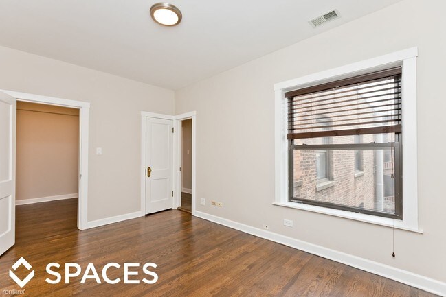 Building Photo - 2 br, 1 bath  - 656 W Gordon Terrace UNT3E