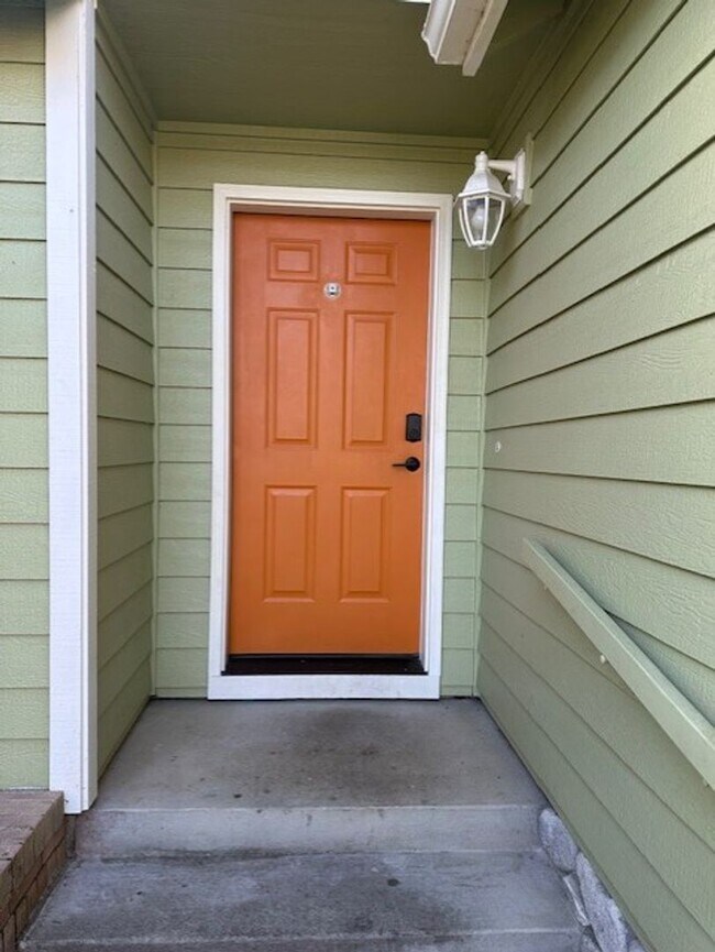 Foto del edificio - Bring your EV -Charging station in the Gar...