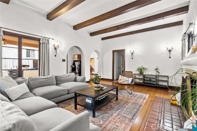 Foto del edificio - 1500 Thompson Ave