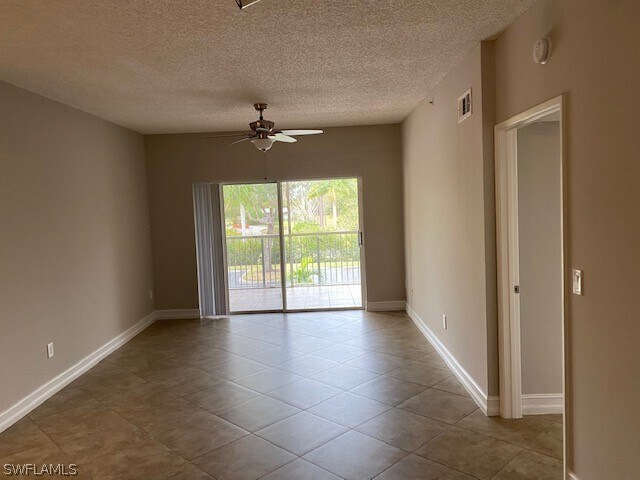 Building Photo - 1820 Florida Club Cir