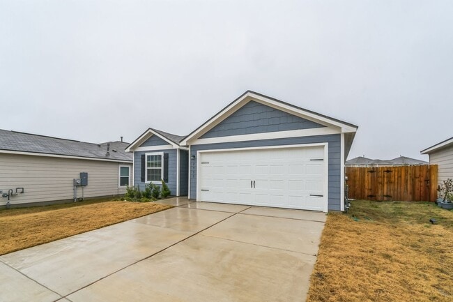 Building Photo - Charming 3-Bedroom Home in Converse, TX