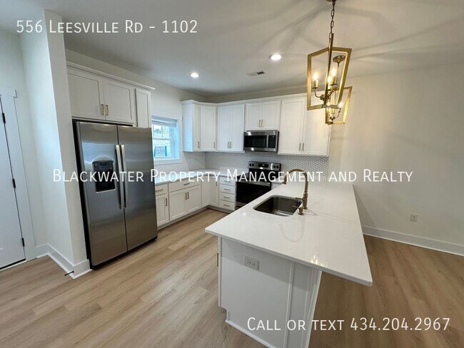 Foto del edificio - 556 Leesville Rd