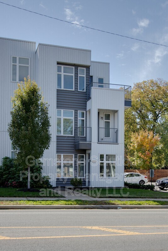 1028 W Eastland Ave, Nashville, TN 37206 House Rental in Nashville