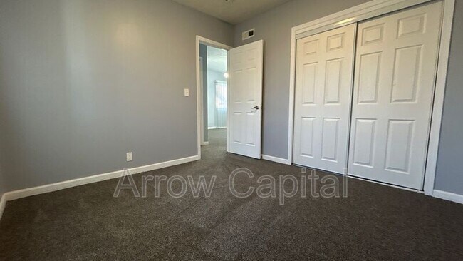 Foto del edificio - 526 S 25th St