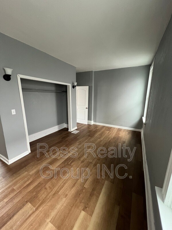 Foto del edificio - 3156 Elm St