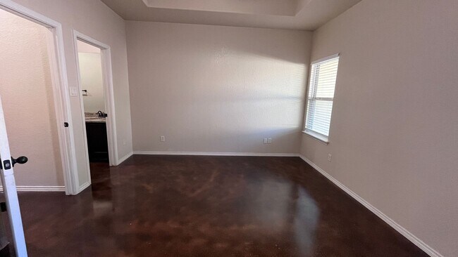 Foto del edificio - 10159 Westover Bluff
