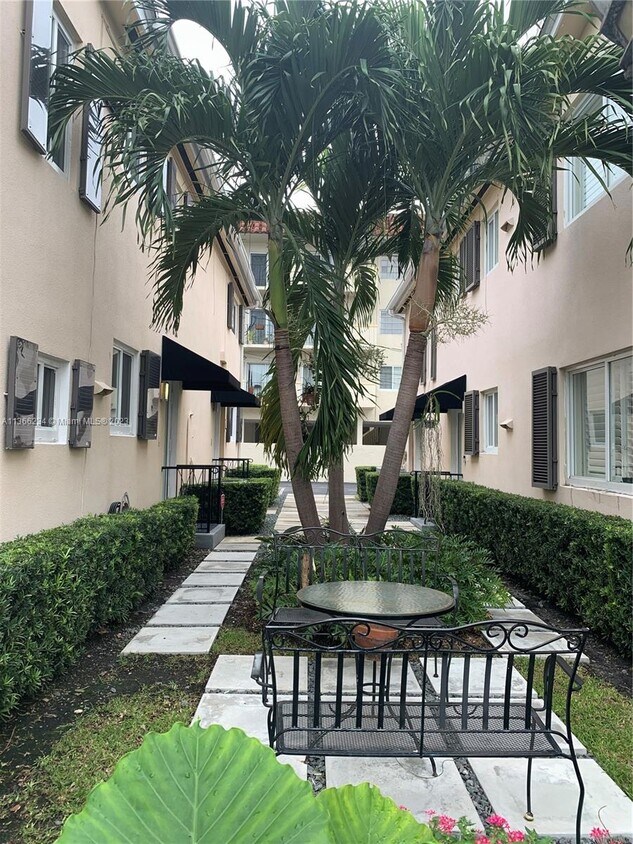 3180 S Le Jeune Rd Unit 3180, Miami, FL 33134 Condo for Rent in Miami