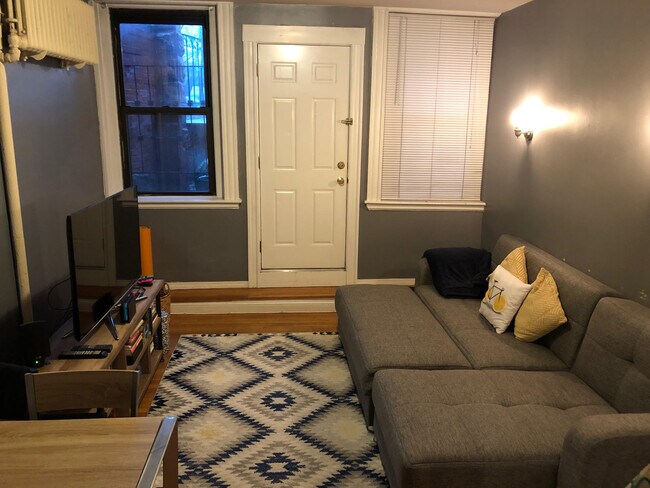 Foto del edificio - 477 Beacon St