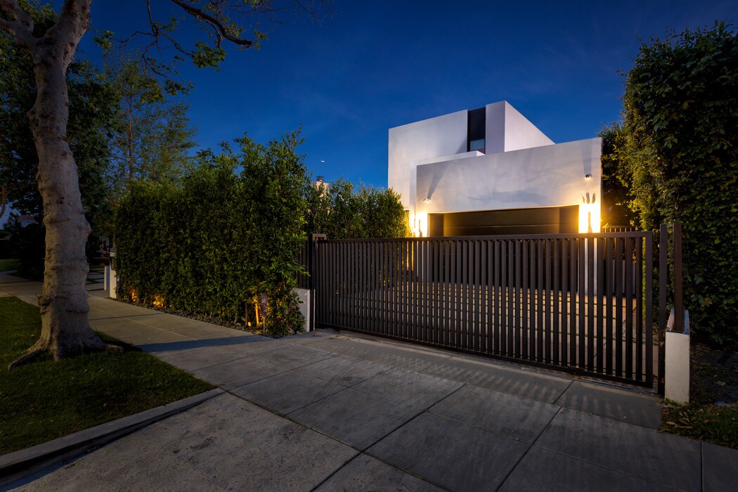 Foto principal - 133 N Edinburgh Ave