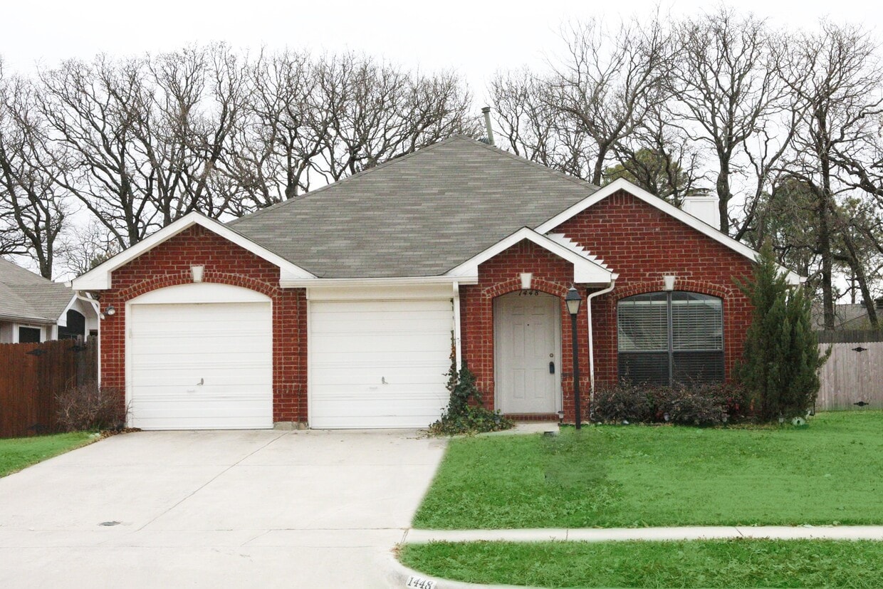 1448 Ridgecreek Dr, Lewisville, TX 75067 House Rental in Lewisville