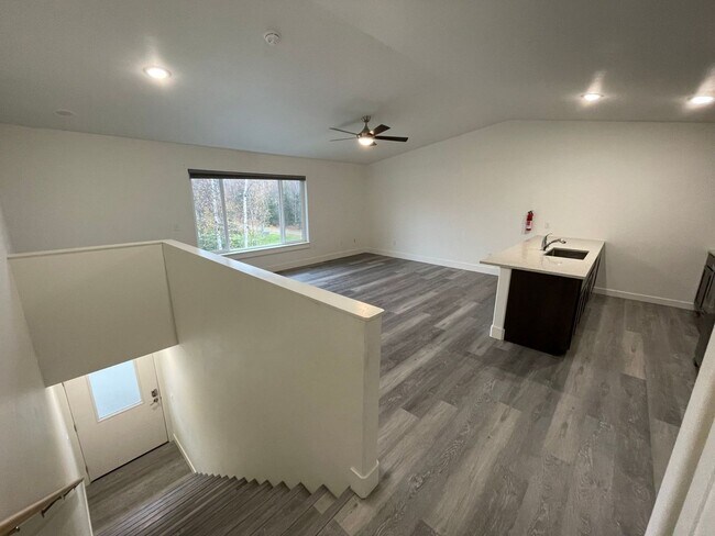 Foto del edificio - 2847 E Lakeview Rd