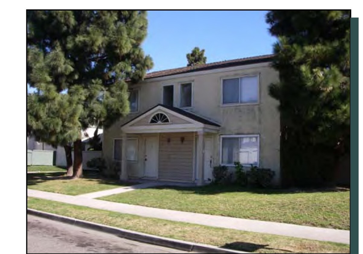 Building Photo - 530 S L St