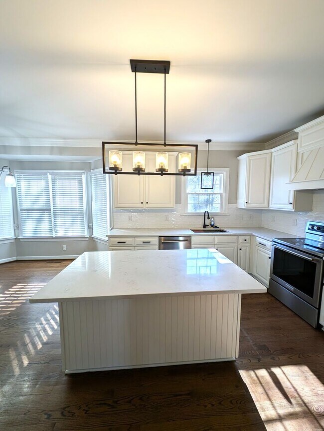 Foto del edificio - Luxury 4 Bedroom Home!  Waxhaw! Rea Road!