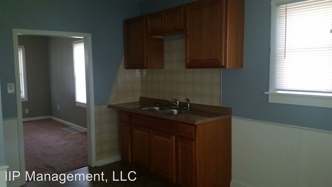 Building Photo - 13825 Thornhope Rd