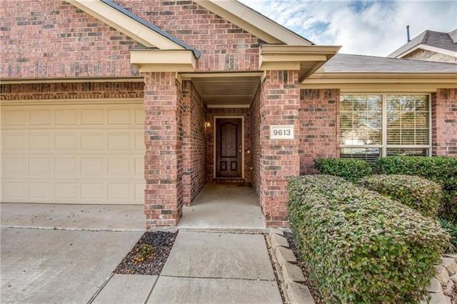 Building Photo - 9613 Zaharias Dr