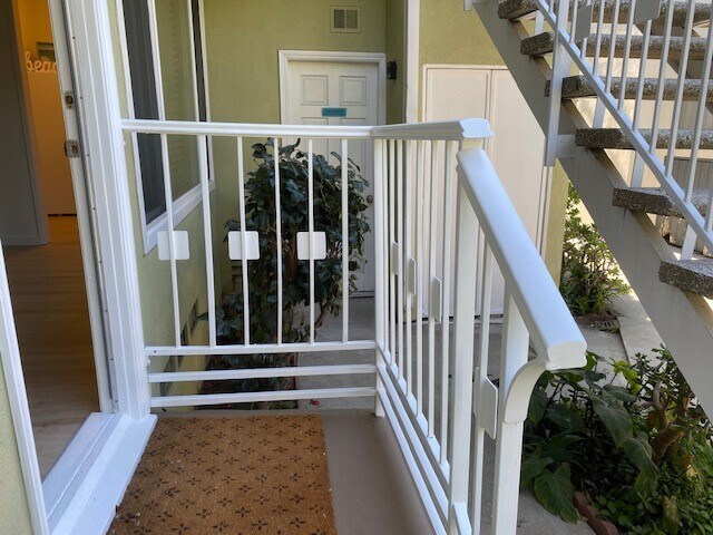 Building Photo - 1536 Harvard St