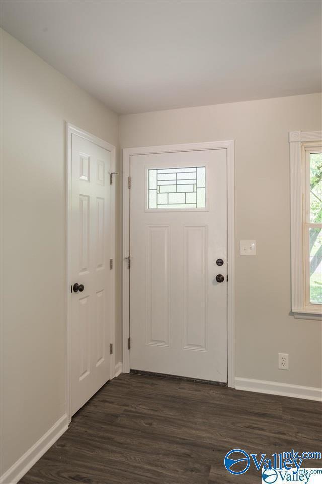 Foto del edificio - 3508 Lois Ln NW