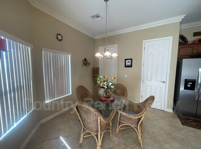 Foto del edificio - 1961 E Lipan Blvd