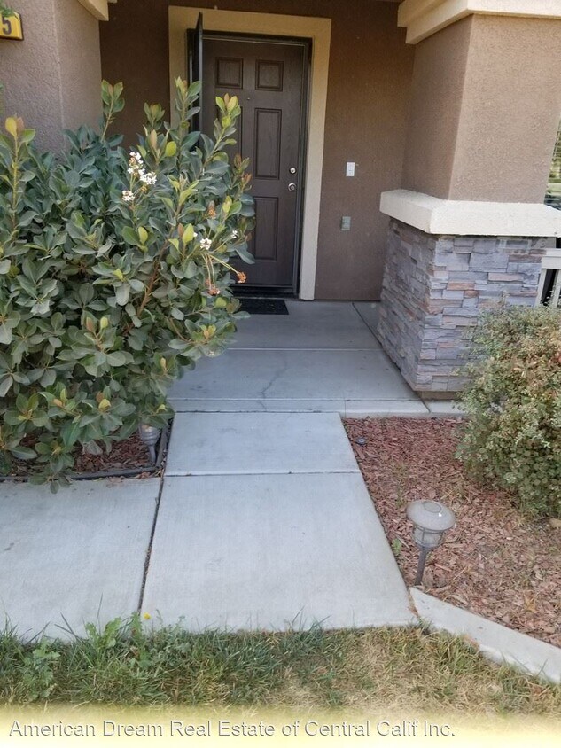 Primary Photo - 3 br, 2 bath House - 1435 Castoro Way