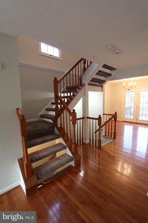 Foto del edificio - 8552 Paragon Ct