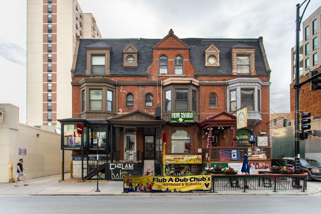Primary Photo - 3000 N Broadway