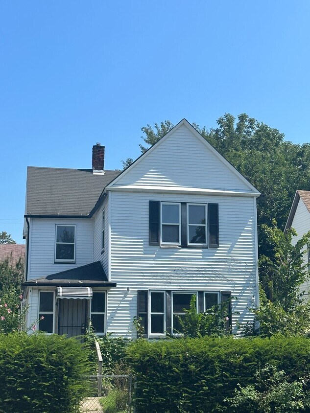 611 E 125th St, Cleveland, OH 44108 House Rental in Cleveland, OH