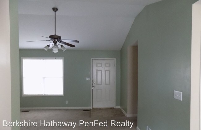 Foto del edificio - 3 br, 2 bath House - 3385 Summerfield Dr