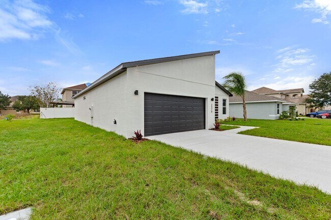 Foto del edificio - Deposit-Free! Modern, energy efficient hom...
