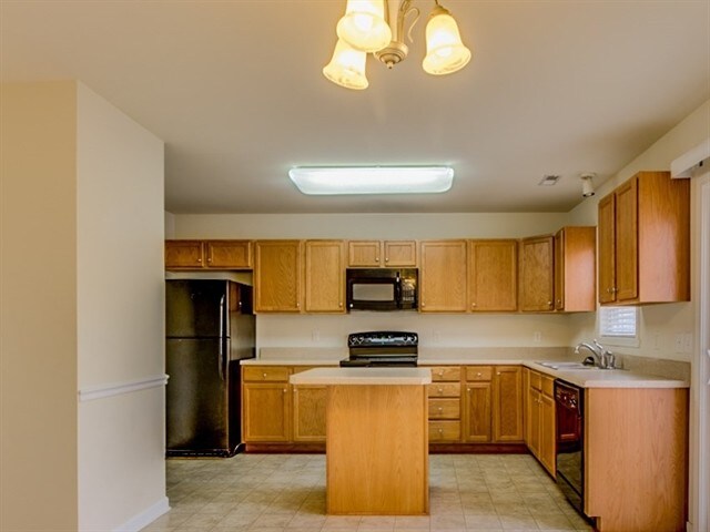 Building Photo - 4029 Tarrant Trace Circle