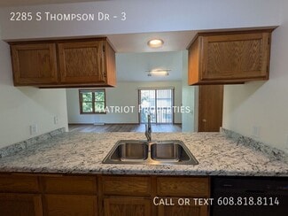 Building Photo - 2285 S Thompson Dr